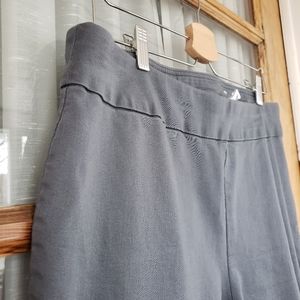 NWOT Croft & Barrow crop pants